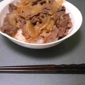 ✿味付けはめんつゆだけの超簡単な❤牛丼